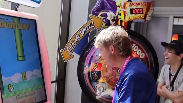 Winning Heelys From A Claw Machine! смотреть онлайн