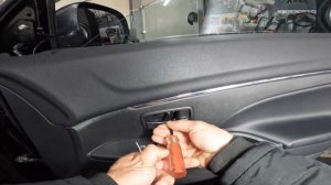 Mitsubishi RVR  2018 How To Remove / Replace Front Door Panel
