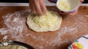 Хачапури с сыром. Хачапури по-аджарски. Хачапури с сулугуни. Как приготовить хачапури - рецепт