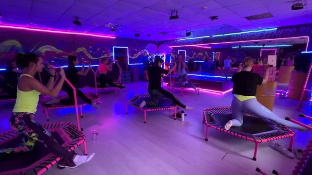 Jumping fitness REHAB program смотреть онлайн