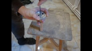 Как сделать ручной пресс для банок своими руками?