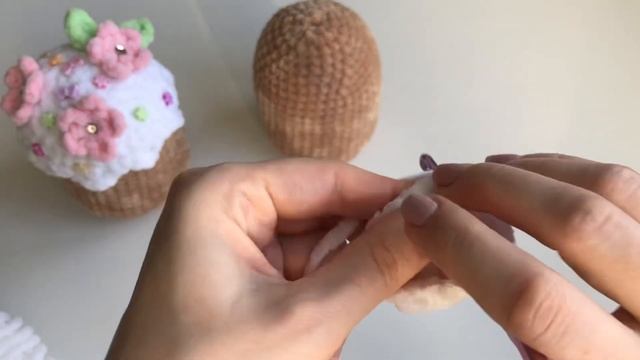 Пасха крючком ? / Самый красивый вязаный кулич ?/ Мастер-класс смотреть онлайн