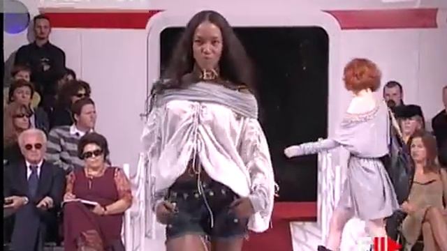 DOLCE&GABBANA Spring Summer 2003 Milan - Fashion Channel смотреть онлайн