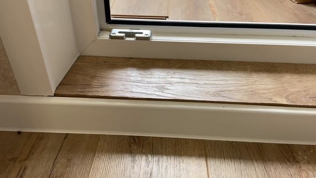 Ремонт в убитой квартире № 15 ?? Переделка табурета С МУСОРКИ ? Установка плинтусов своими руками смотреть онлайн