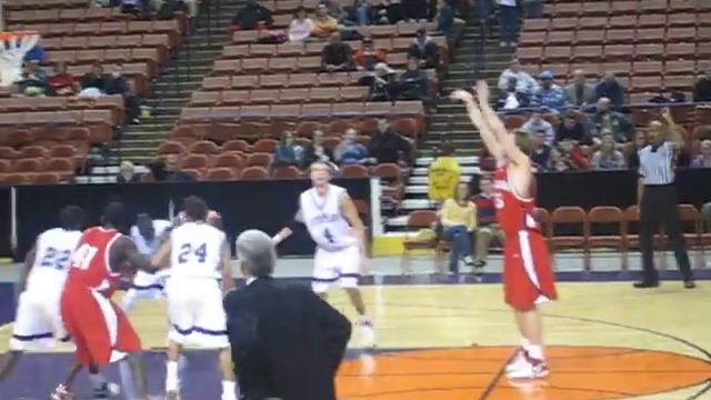 Davidson vs. Furman - end of game (video #5) смотреть онлайн