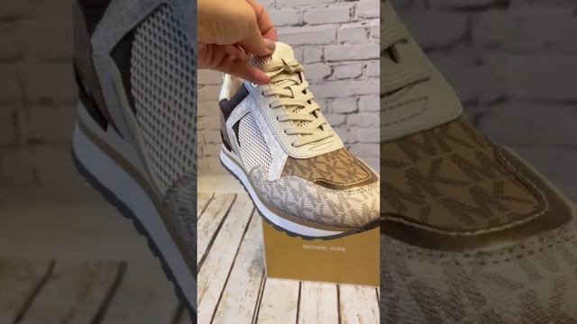 Оригинальные кроссовки Michael Kors в 3 раза дешевле, чем в России с доставкой из США LiteMF смотреть онлайн