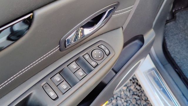 Renault Scenic III FL 2.0 benzyna 140 konk automat 177 tys km 2012 rok смотреть онлайн