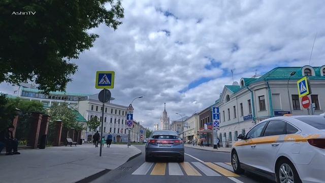 На машине по Москве Районы, бульвары, улицы города. смотреть онлайн