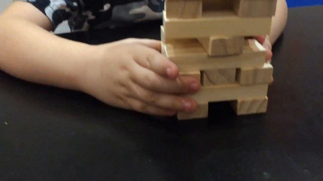 Дженга играем в игру строим башню Jenga Boom смотреть онлайн
