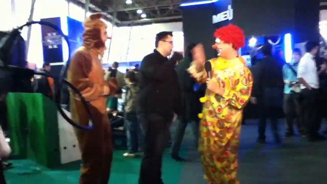 Игромир 2010. Два клоуна из 2x2 смотреть онлайн