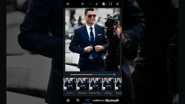 How to Retouch an image using Photoshop express! смотреть онлайн