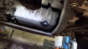 SsangYong Actyon 2.0D. Замена масла в двигателе. Лайфхак с генератором