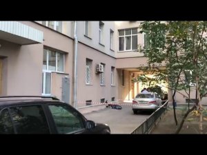 Человек выпал из окна "Дома на набережной"