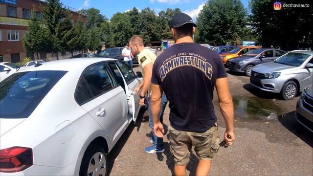 ПОДОБРАЛИ POLO НА АВТОМАТЕ! КЛИЕНТ ДОВОЛЕН! УАЗ ХАНТЕР НА ПРОДАЖЕ! АВТОСАЛОН "ДЕРЖАВА" смотреть онлайн