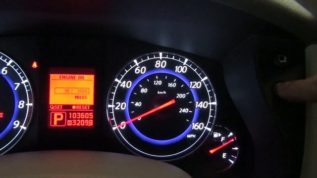 Never Forget to Change Your Oil Again - Infiniti EX35 Instrument Panel Maintenance Alerts - DIY смотреть онлайн