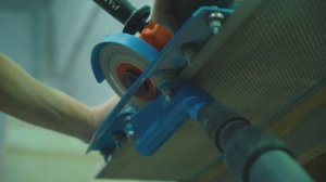 Супер приспособление для БОЛГАРКИ! Запил плитки под 45 без пыли!