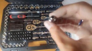 Обзор набора инструментов 219 предметов