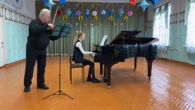 Горбачева Софья - Д. Шостакович "Элегия" и Д. Кабалевский "Полька" смотреть онлайн