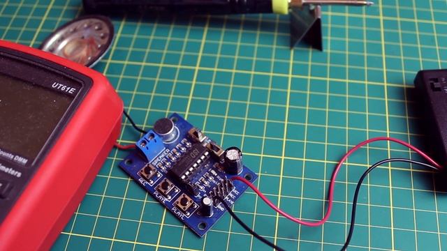 £5 Friday: ISD1820 Voice Recorder смотреть онлайн
