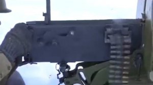 Смотреть всем. Стрельба из пулемета Максим.