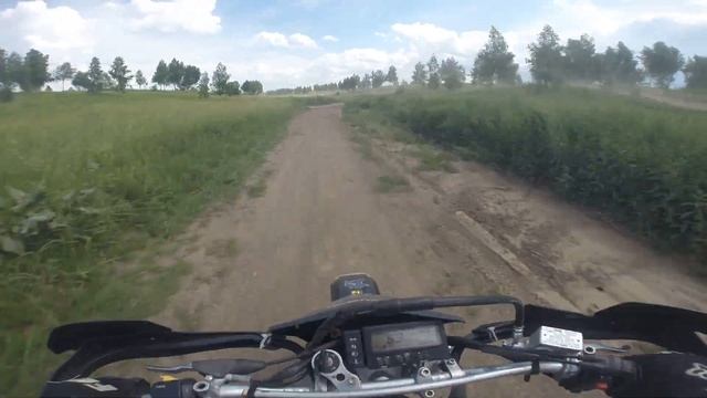 Мотокросс.класс китай.(первый заез )  DRZ 400