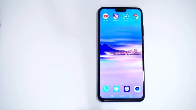 Huawei Honor 8X: ЯРКИЙ и МОЩНЫЙ смотреть онлайн