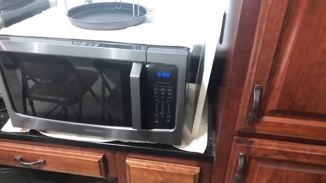 Review - Toshiba ML-EC42P(BS) Microwave Oven with Healthy Air Fry/Convection смотреть онлайн