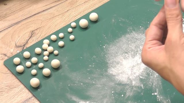 Декор на Новый год! Санки своими руками. Новогодний венок.