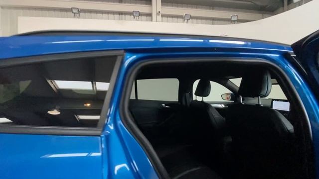 FORD FOCUS 1 5 ST LINE X TDCI 5d 119 BHP смотреть онлайн