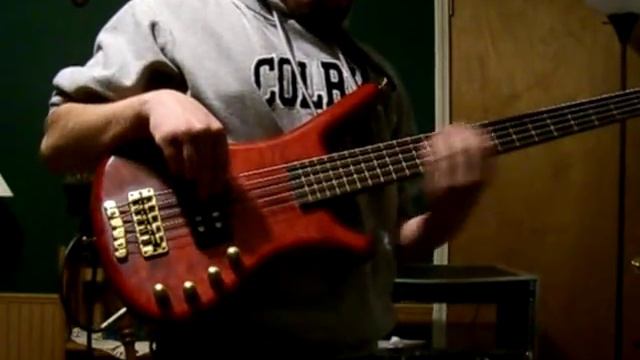 bass solo in the key of E minor смотреть онлайн
