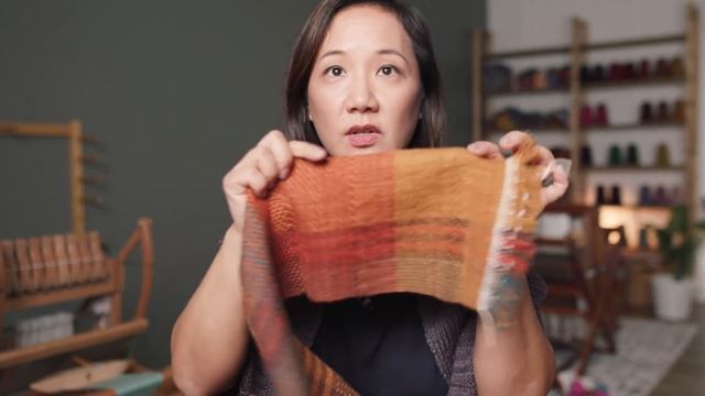 Learning to Weave Twills on 4-Shafts // Episode 168 // Taking Back Friday // a fibre arts vlog смотреть онлайн