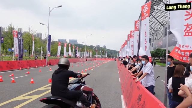 BENDA ROCK BD300 and LFC 700 in BIG RIDE DAY смотреть онлайн
