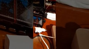 Помехи в сети от импульсного блока питания.