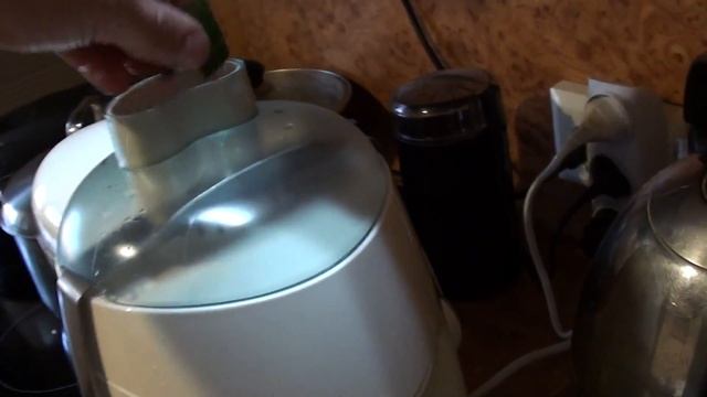 Гоним сок из алоэ Вера! смотреть онлайн