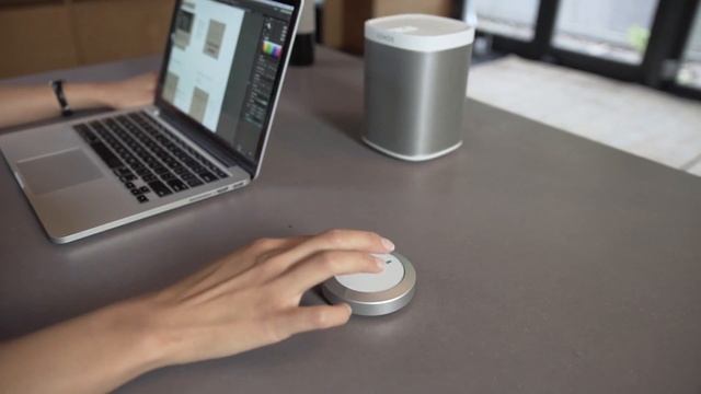 Сенсорный выключатель для умного дома Nuimo