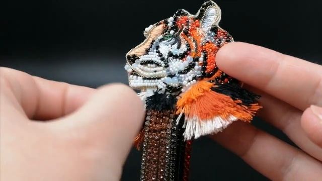 Брошь из бисера Тигр | символ 2022 года | брошь своими руками | tiger brooch tutorial смотреть онлайн