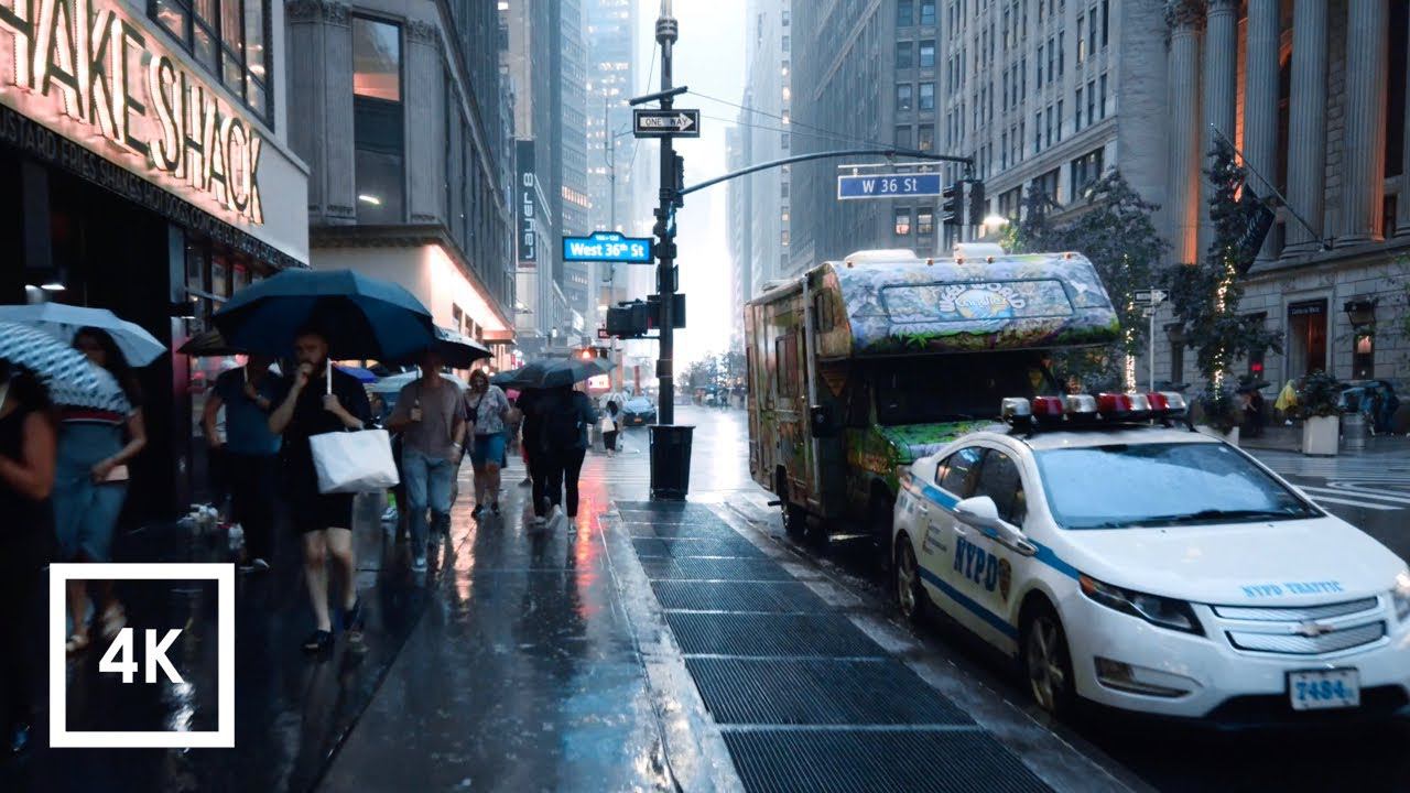 Walking in the Rain in Manhattan, NYC (Binaural City Sounds) 4k Rain Ambience смотреть онлайн