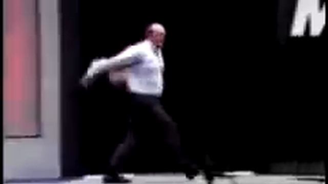 Steve Ballmer dance mix смотреть онлайн