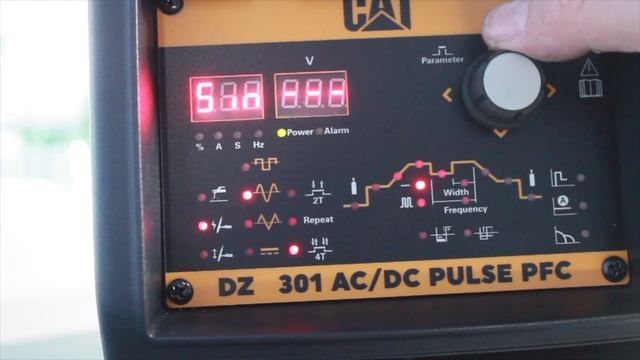 Soldadora Inverter Arco Manual/Tig 200 Amper CAT - DZ301 Ac/Dc Pulse