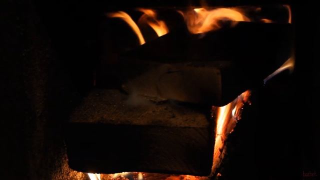 Треск дров в печке