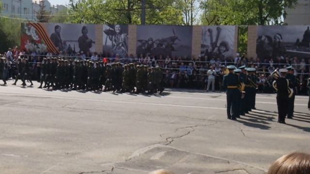Парад 09.05.2019 Оренбург. Подросток. смотреть онлайн