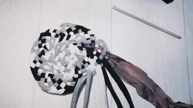 Плетение круглого коврика для новичков смотреть онлайн