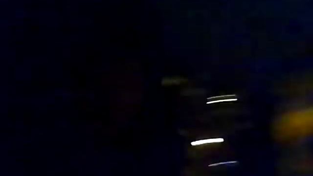 Вешаем кормушку для птиц смотреть онлайн