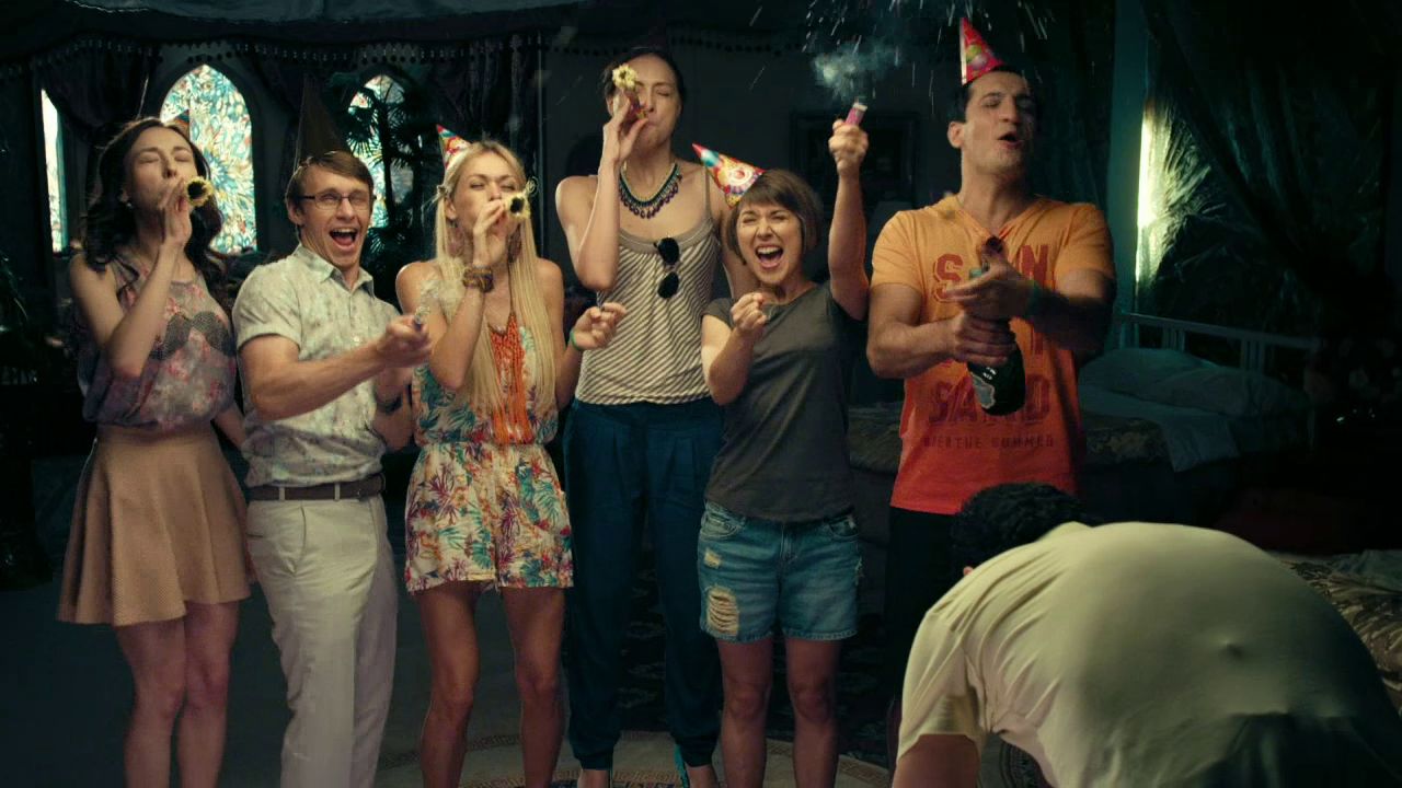 Универ. Новая общага: С днём рождения, Антон!