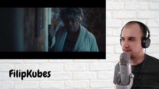 REACTION TO Apple at Work — The Underdogs - REACT смотреть онлайн