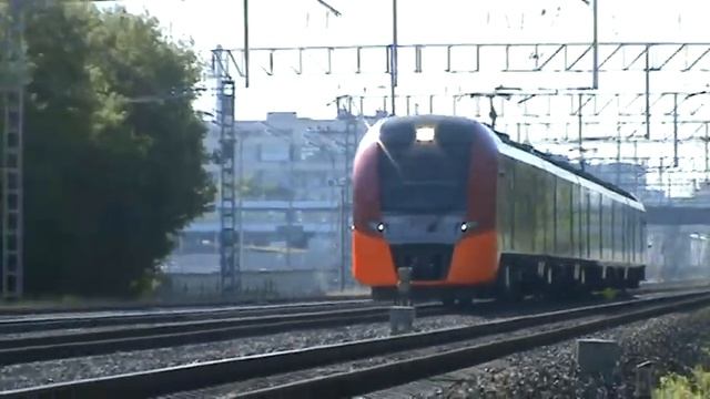 Электропоезд ЭС2Г-074 Ласточка на МЦК смотреть онлайн