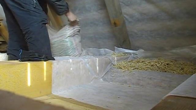 стройка дома часть 4 утепление пола потолка опилом смотреть онлайн