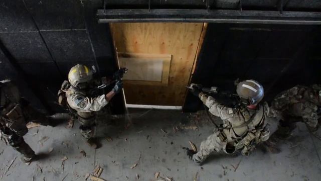 10th Special Forces Group (Airborne) CQB Training смотреть онлайн