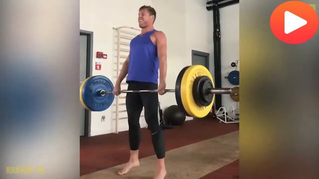 Keeping training of the strongest active athlete Kevin Mayer [10th Sports] смотреть онлайн