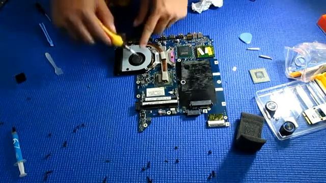 Upgrade Processor Acer Aspire 4736z part 2 смотреть онлайн